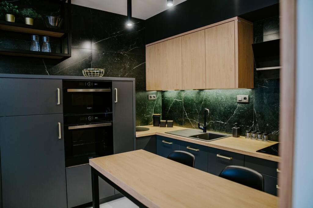 Apartment A&D Downtown Poprad Dış mekan fotoğraf
